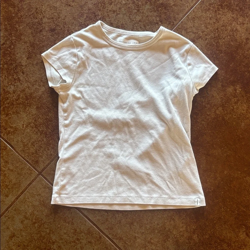 Abercrombie Kids Cream Crew Neck Tee 13/14